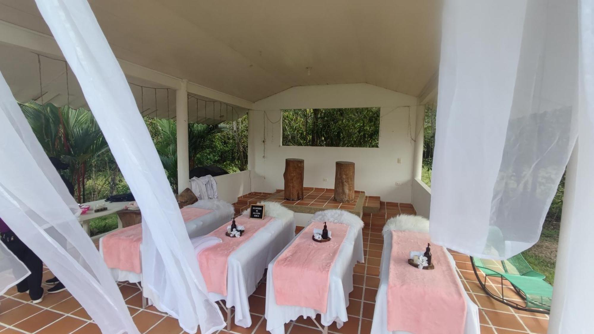 Hotel Campestre Mastranto Villavicencio Eksteriør billede